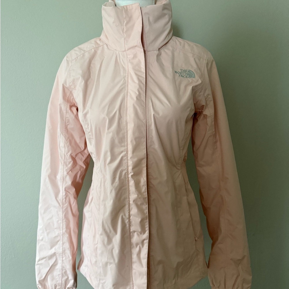 The North Face Pink Ski Jacket with High Collar and Water-Resistant Fabric